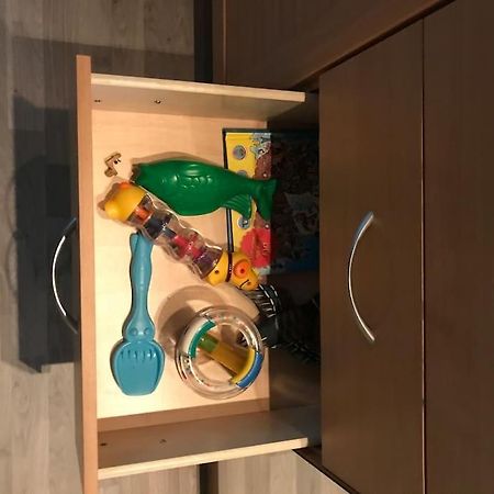 Comfortable 3 Bedroom Apartment On One Floor. 桑讷菲尤尔 外观 照片