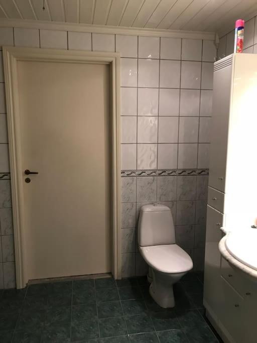 Comfortable 3 Bedroom Apartment On One Floor. 桑讷菲尤尔 外观 照片